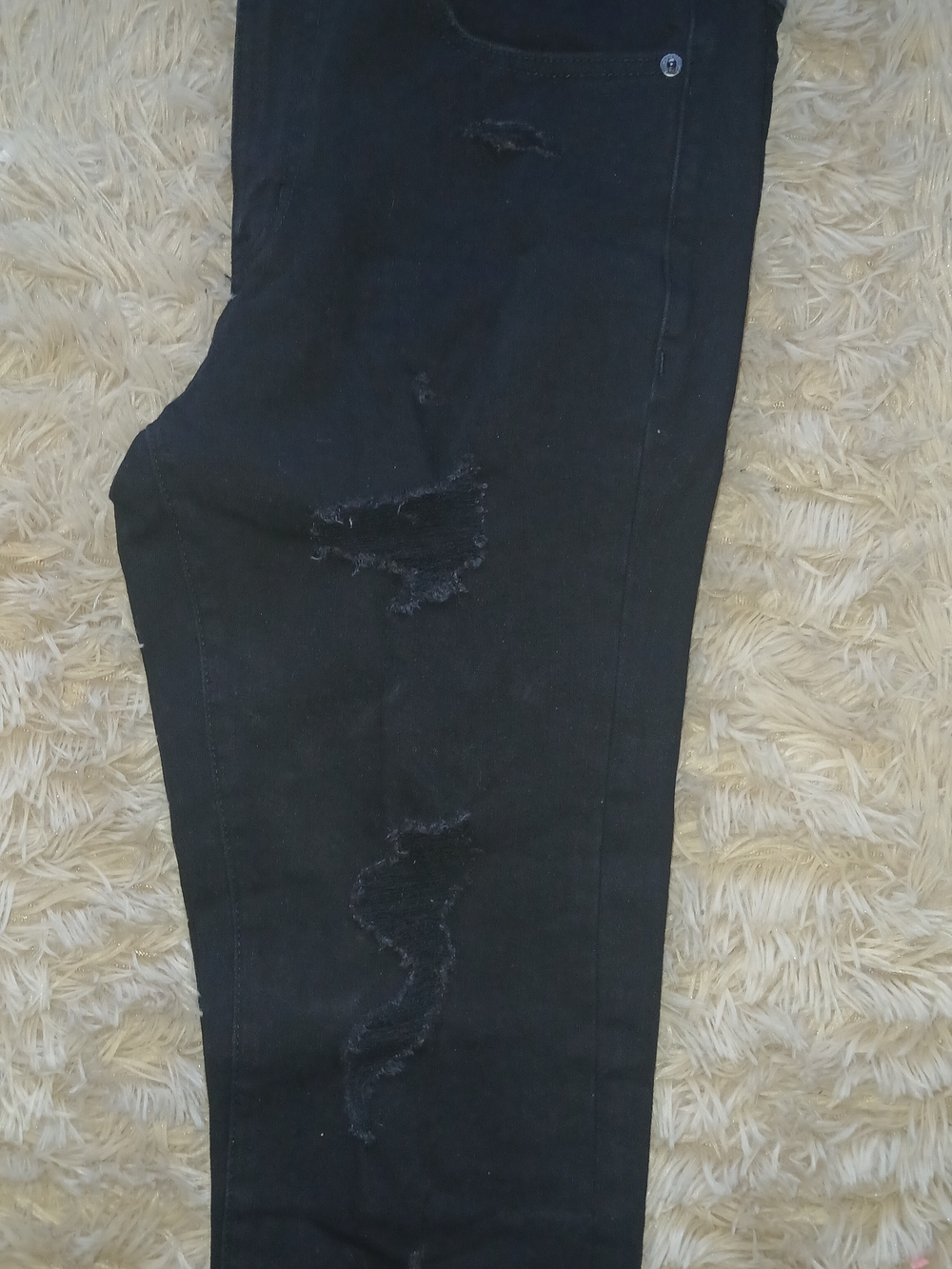 Aeropostale Black Distressed Women’s Jeans